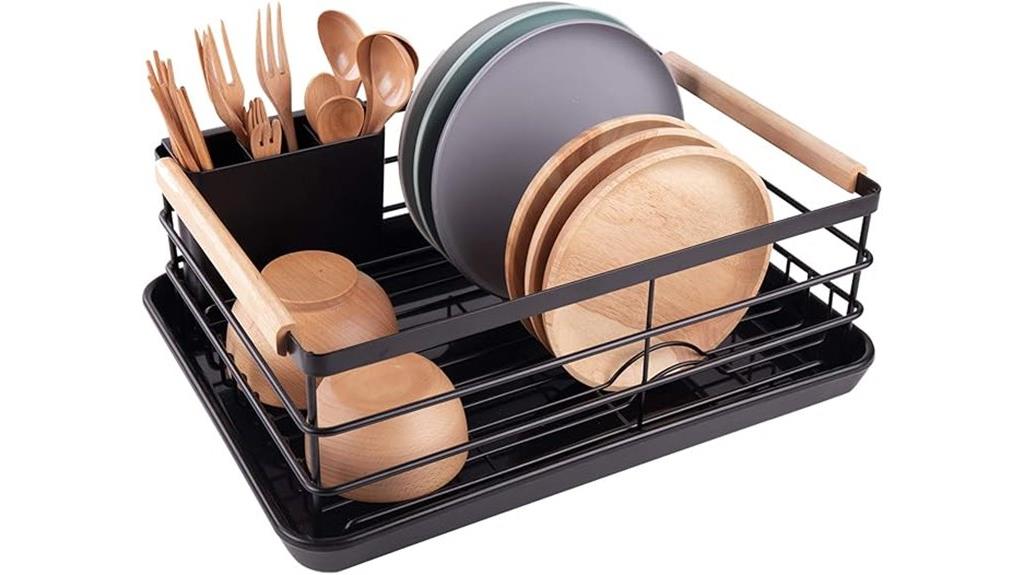 removable cutlery rack feature