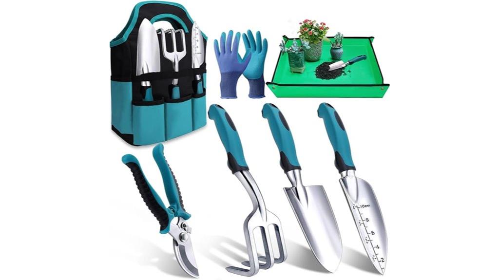 seven piece gardening tool set